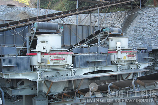 时产2000吨混凝土搅